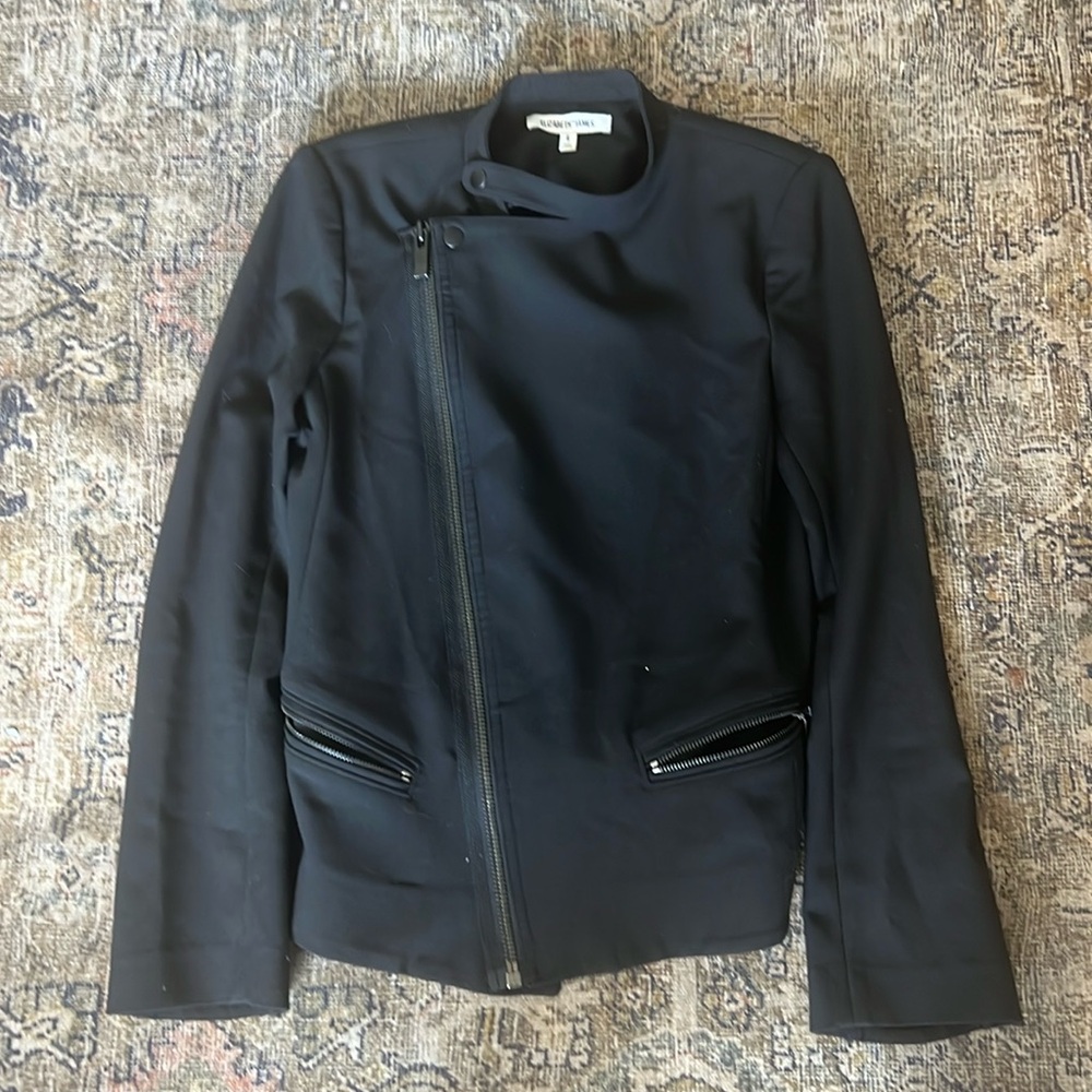 Elizabeth & James Black Full Zipper Jacket Size 6 Shoulder Pad Zipper Sleeves